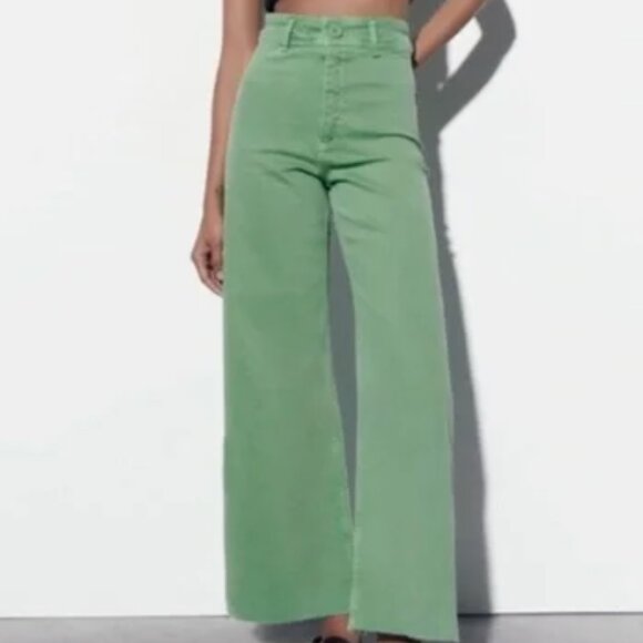 Zara Green Wide Leg High Waisted Flare Jeans - Size 0 - Picture 1 of 5